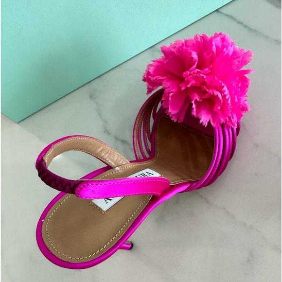 Aquazzura Love Carnation Sandal - Picture 7 of 11